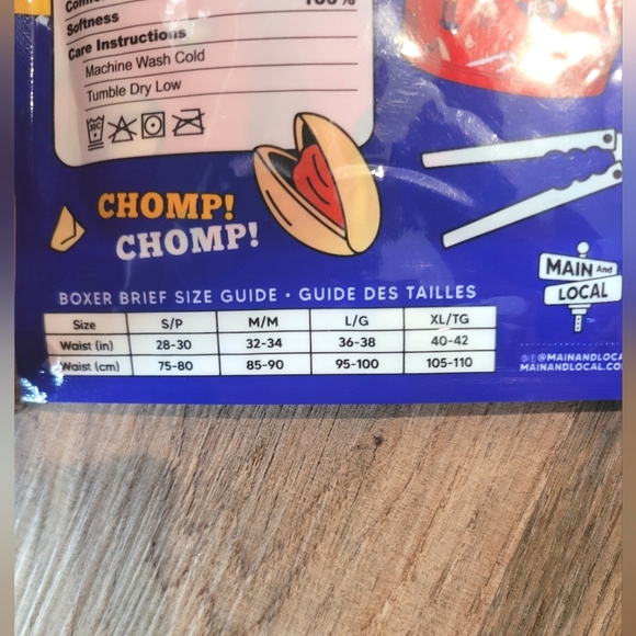 10 Novelty Christmas Socks- Naught or Nice & Nutcracker Underwear - Picture 6 of 10